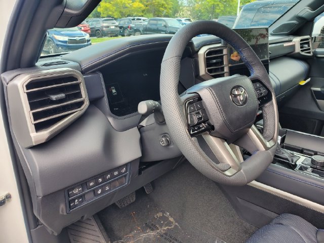 New 2026 Toyota Sequoia Platinum w/ Tow Technology Package AWD/4WD image 19