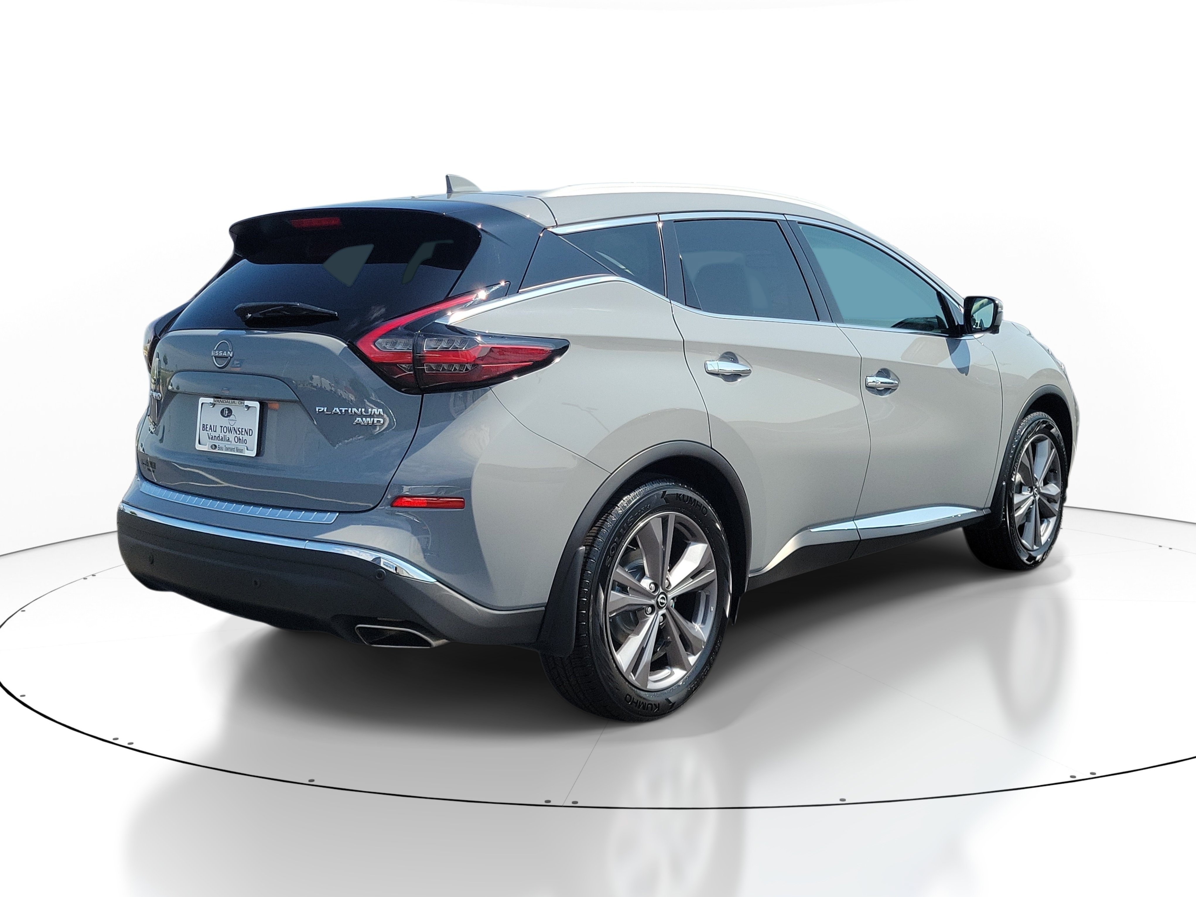 Certified 2024 Nissan Murano Platinum w/ Cargo Package AWD/4WD image 4