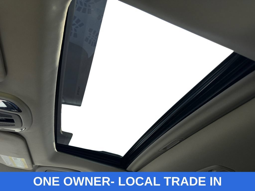 Used 2023 Subaru Outback Touring XT AWD/4WD image 16