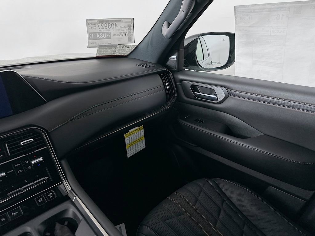 New 2025 Nissan Armada PRO-4X w/ Pro-4X Premium Package image 32