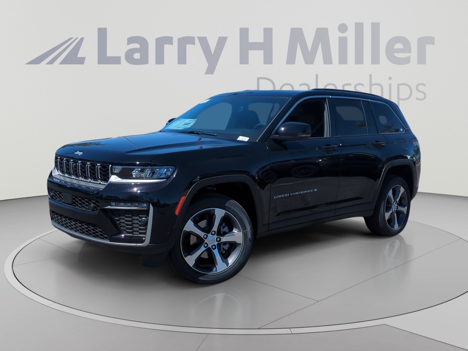 New 2026 Jeep Grand Cherokee Limited w/ Luxury Tech Group II
