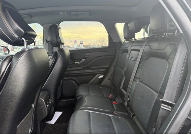 Used 2020 Lincoln Corsair Reserve w/ Equipment Group 201A image 3