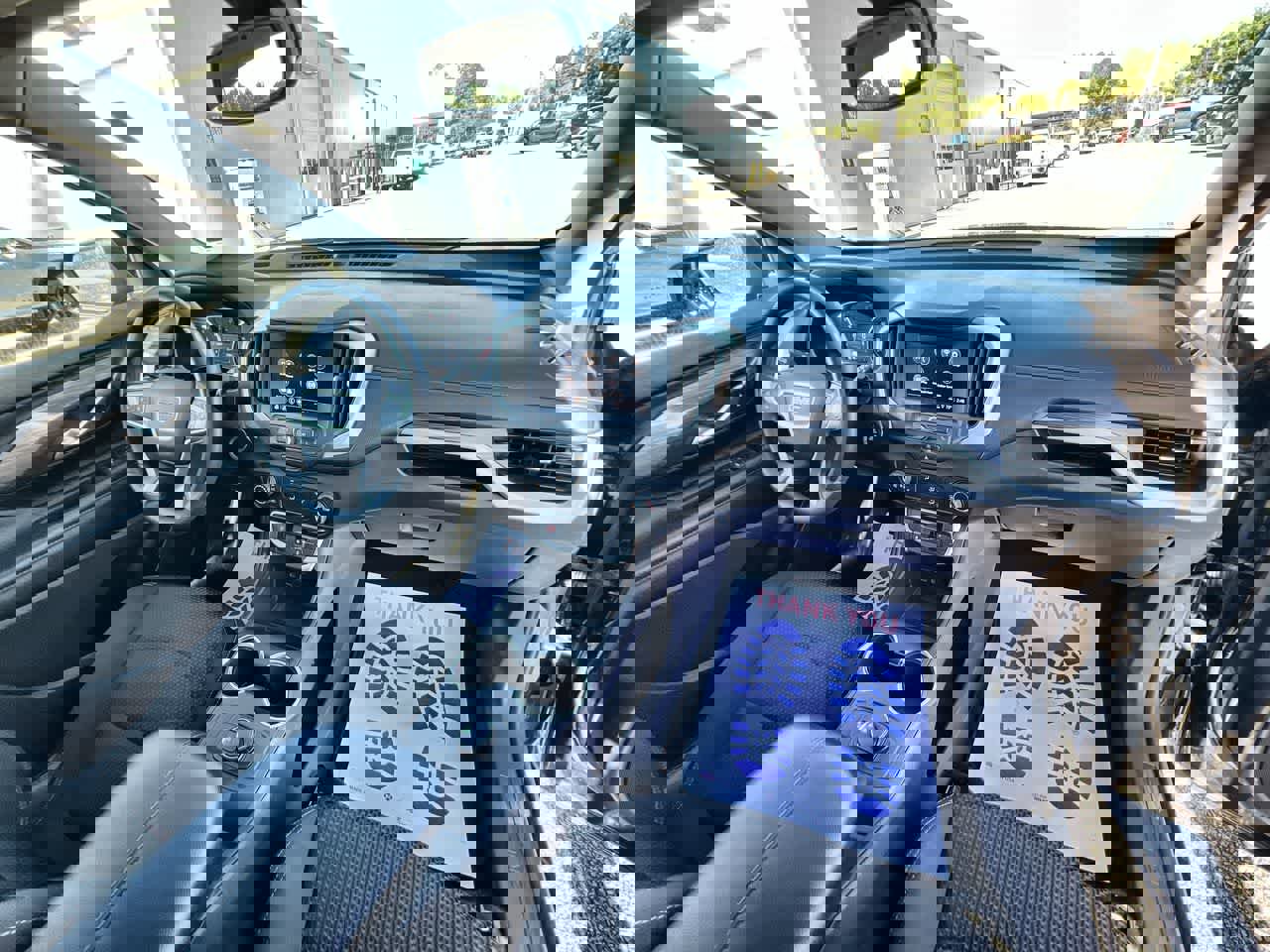 Used 2024 GMC Terrain SLE image 27