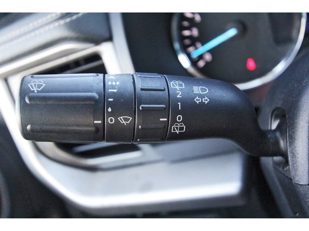 Used 2022 Ford Expedition XLT image 18