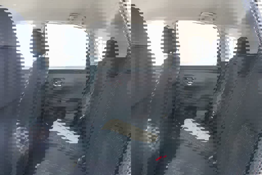 New 2026 Honda HR-V LX image 18