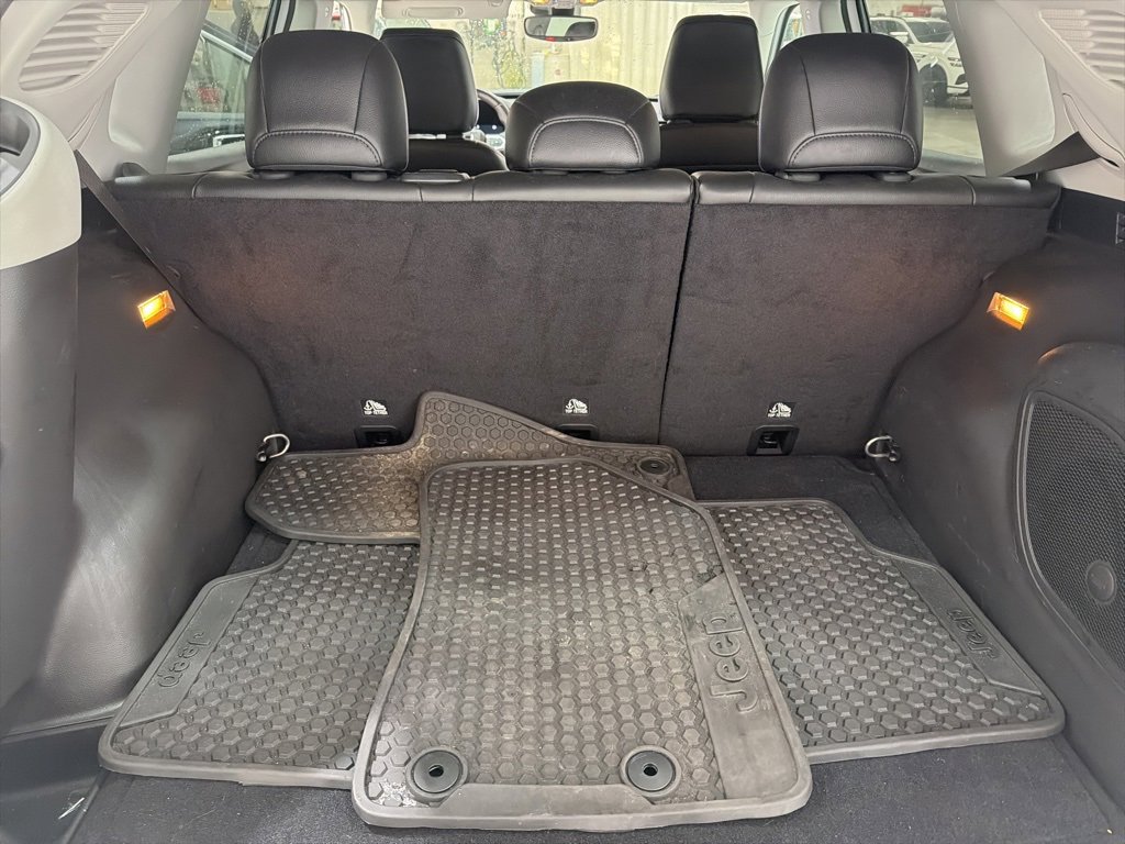 Used 2022 Jeep Compass Trailhawk w/ Trailhawk Elite Group image 40