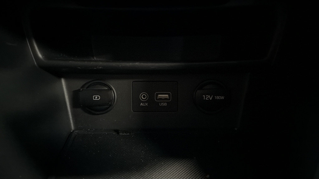 Used 2020 Hyundai Kona SEL FWD image 27