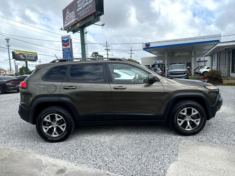 Used 2015 Jeep Cherokee Trailhawk w/ Comfort/Convenience Group image 5
