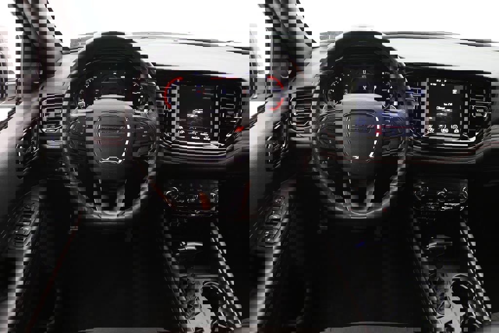 Used 2023 Dodge Durango GT image 13