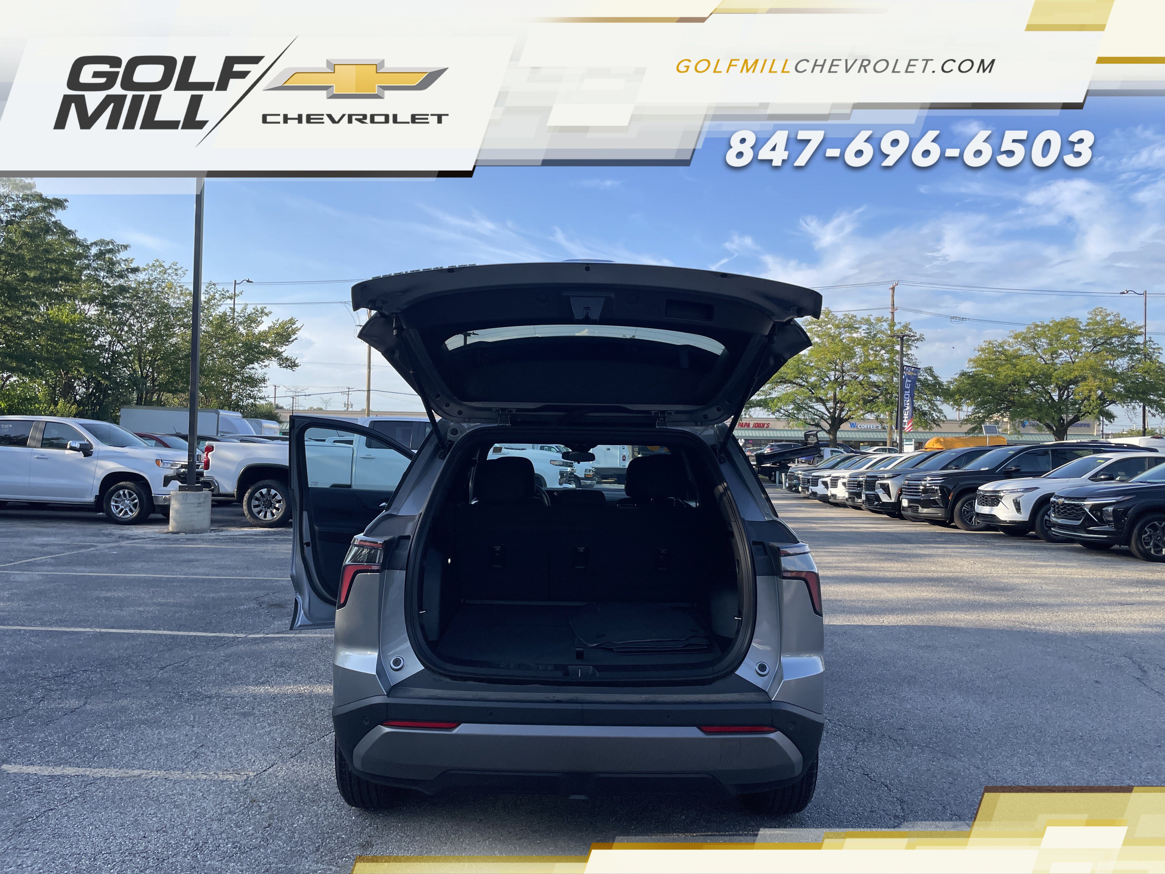 Used 2026 Chevrolet Equinox LT AWD/4WD image 10