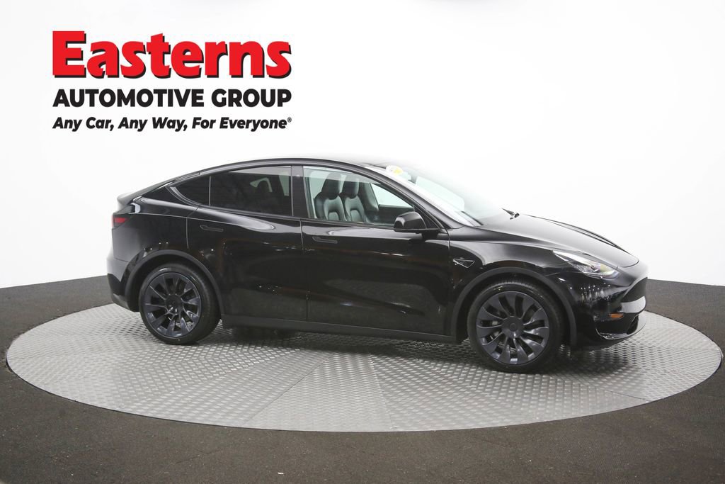 Used 2022 Tesla Model Y Long Range AWD/4WD image 40