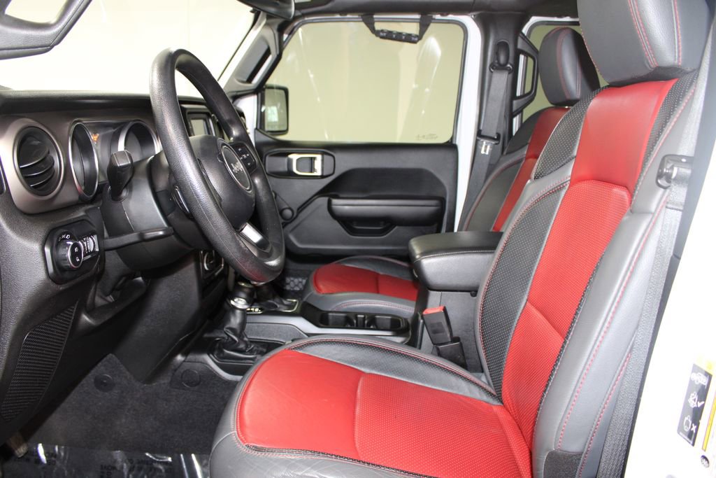 Used 2021 Jeep Gladiator Sport image 19