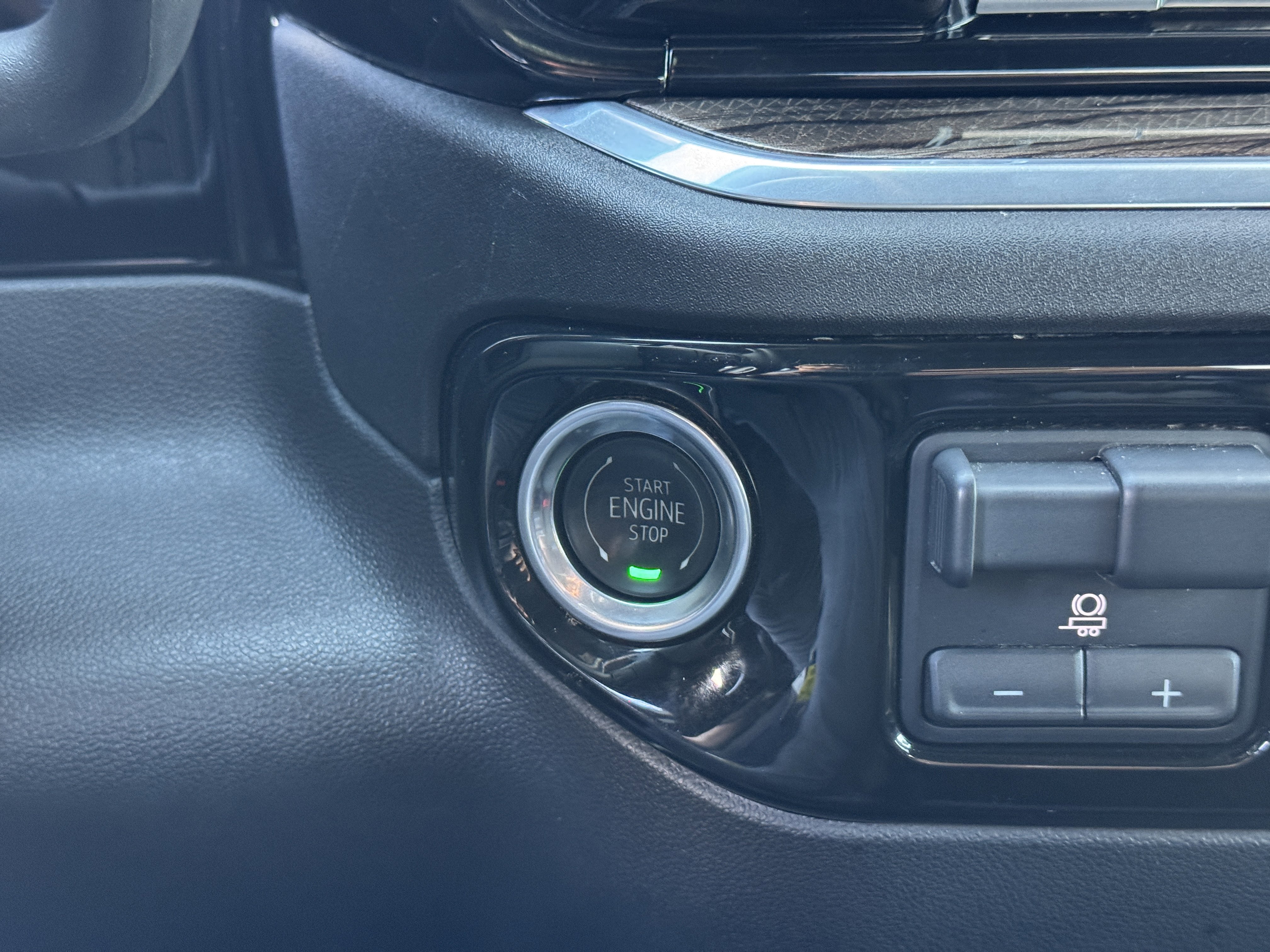 Certified 2024 Chevrolet Silverado 3500 LT image 29