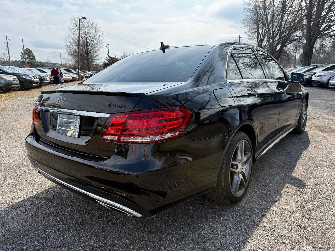 Used 2014 Mercedes-Benz E 550 4MATIC Sedan image 5