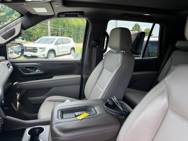Certified 2021 GMC Yukon SLT w/ SLT Premium Package AWD/4WD image 18