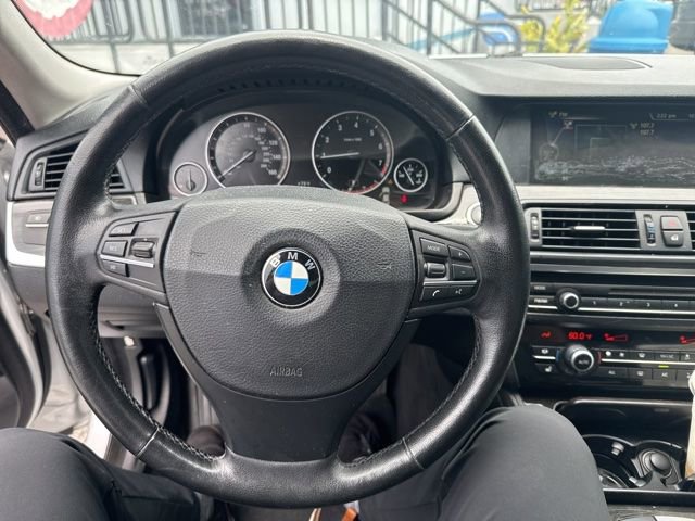 Used 2013 BMW 528i xDrive Sedan AWD/4WD image 8