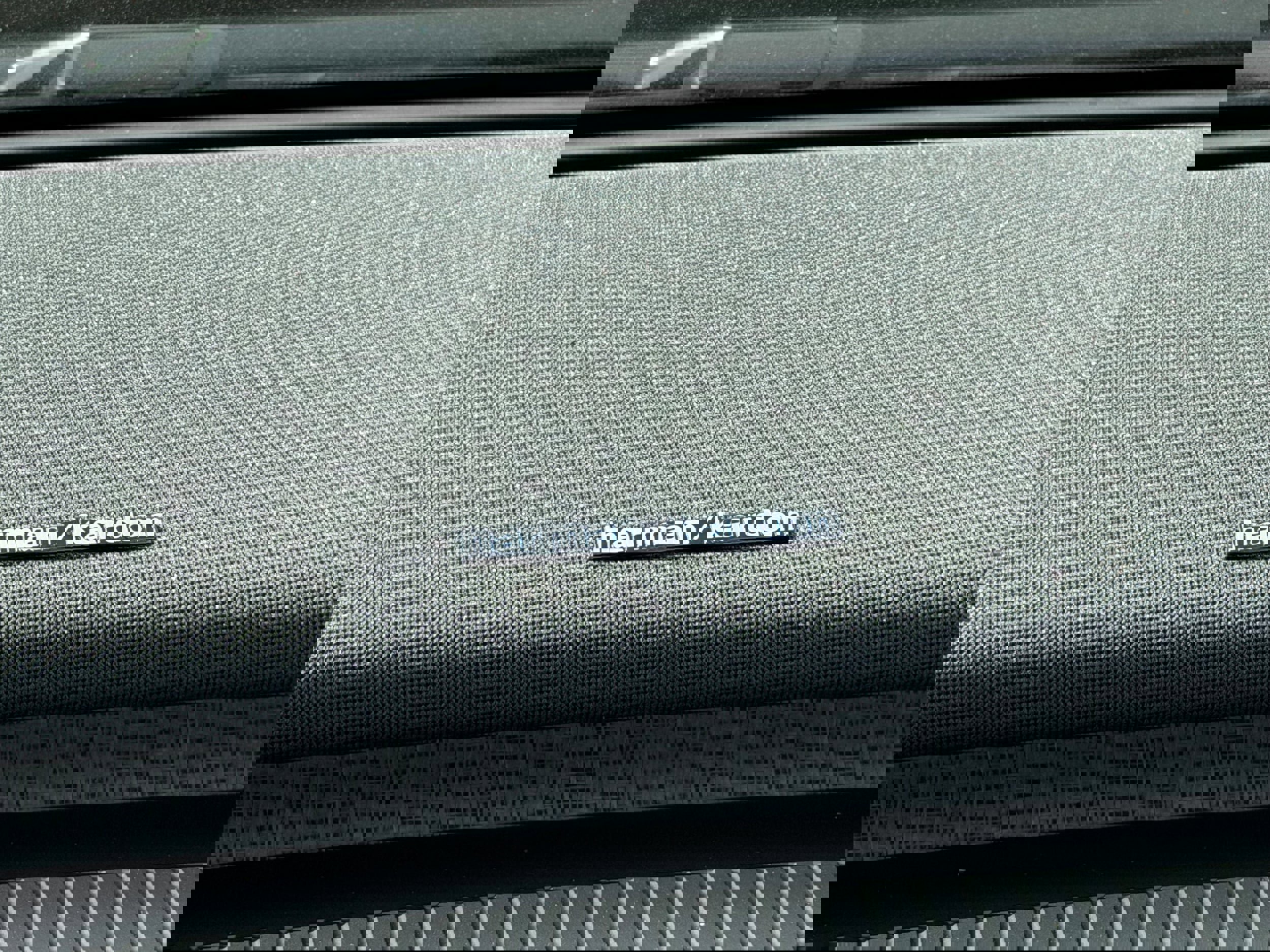 New 2026 Volvo EX30 Plus w/ Protection Package Premier image 15