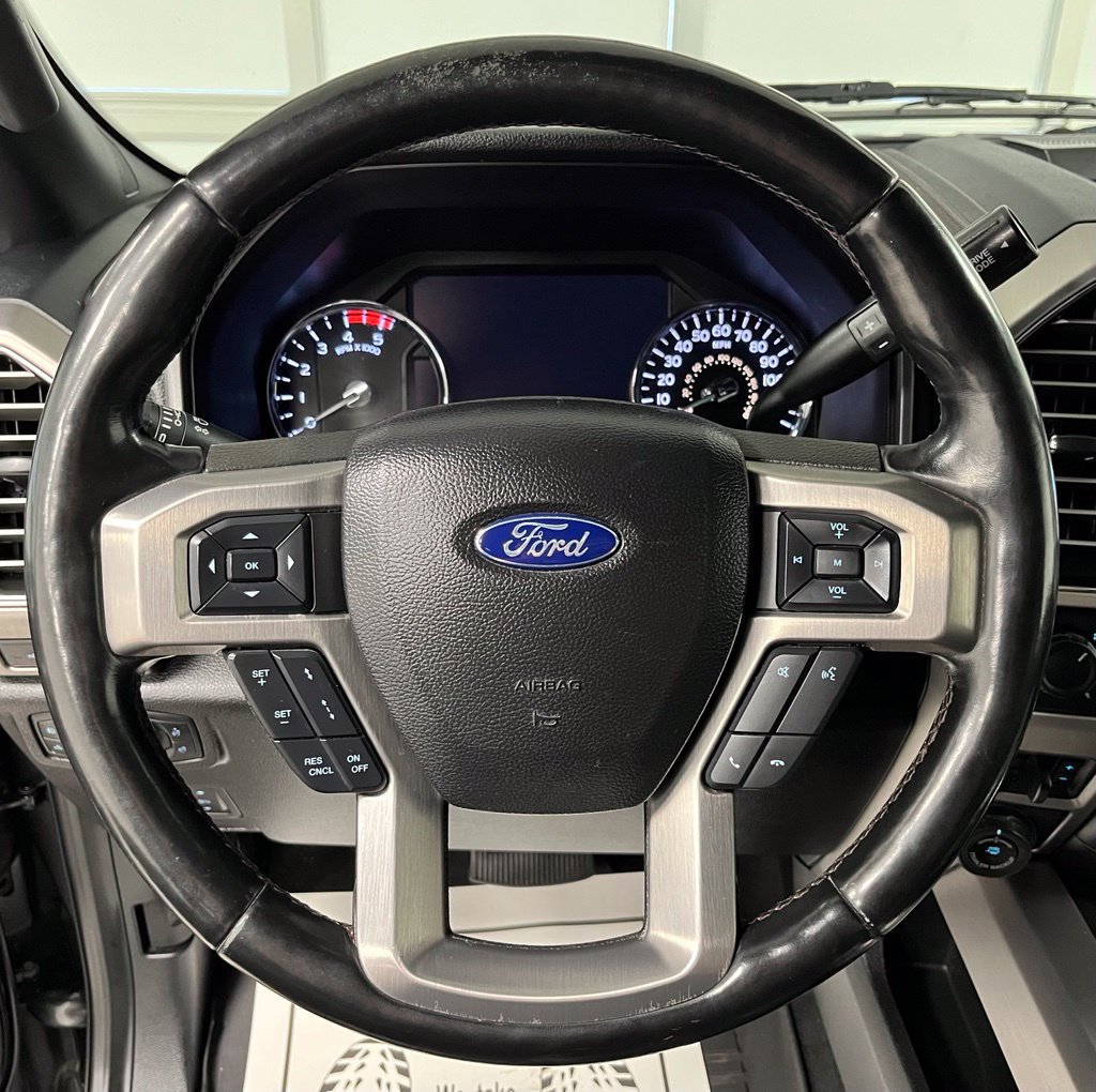 Used 2021 Ford F350 Platinum w/ FX4 Off-Road Package AWD/4WD image 26