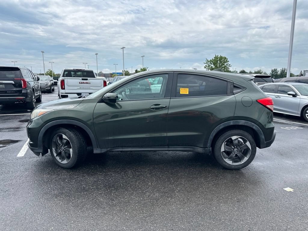 Used 2018 Honda HR-V EX image 9