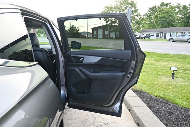 Used 2023 Acura MDX SH-AWD w/ Technology Package image 20