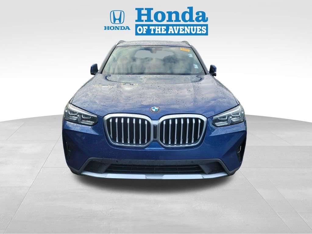Used 2024 BMW X3 xDrive30i w/ Premium Package image 2