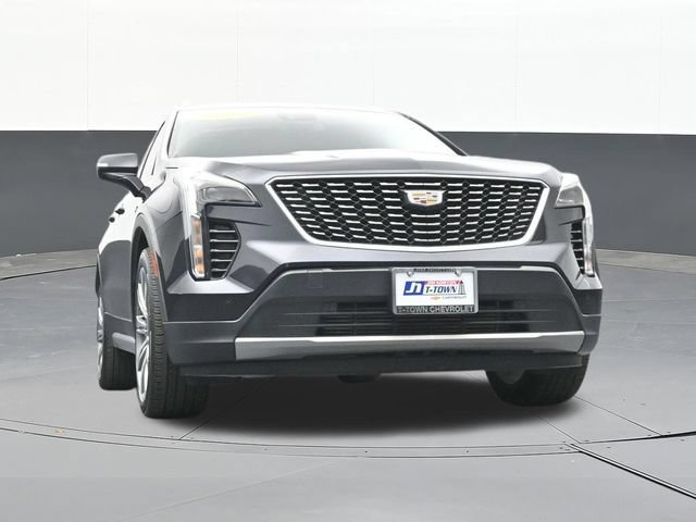 Used 2023 Cadillac XT4 Premium Luxury w/ Cold Weather Package FWD image 53