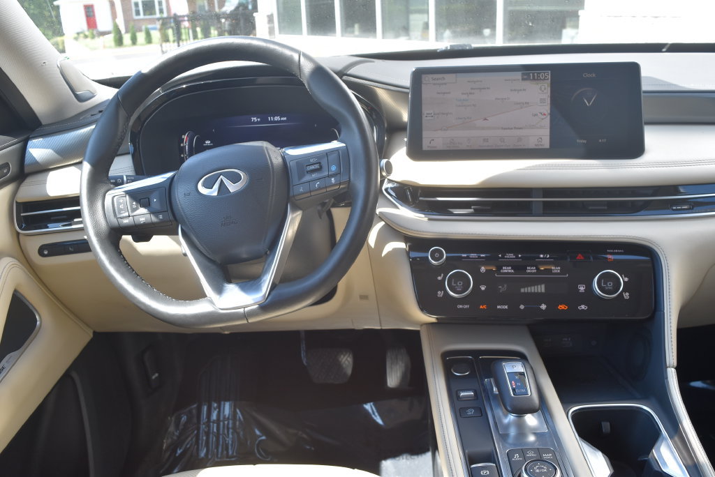 Used 2023 INFINITI QX60 Luxe w/ Vision Package AWD/4WD image 13