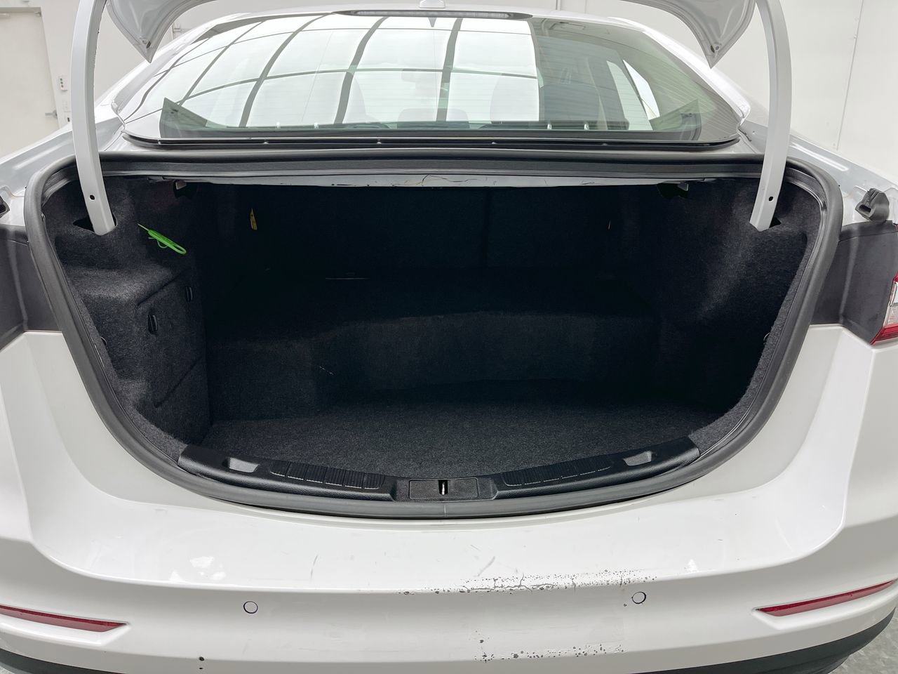 Used 2019 Ford Fusion SE FWD image 27