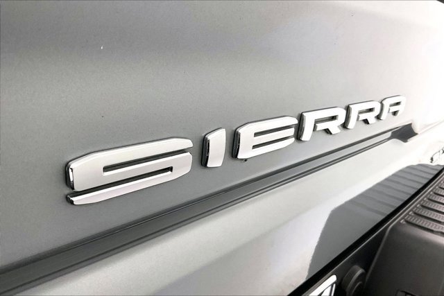Used 2024 GMC Sierra 1500 SLT w/ SLT Premium Plus Package image 31