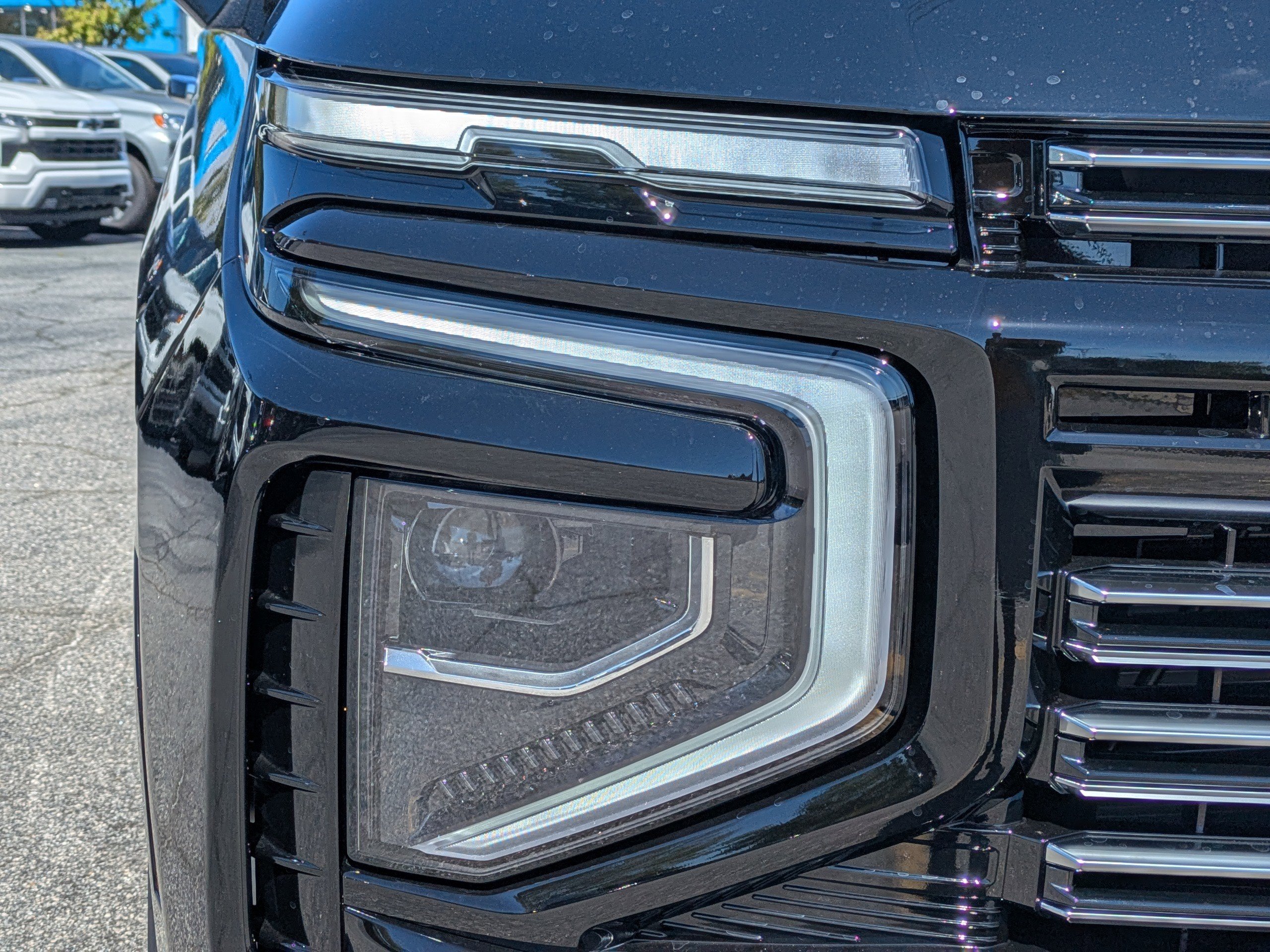New 2026 Chevrolet Suburban High Country image 10