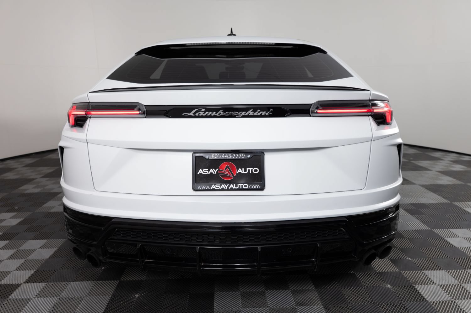Used 2021 Lamborghini Urus AWD/4WD image 22