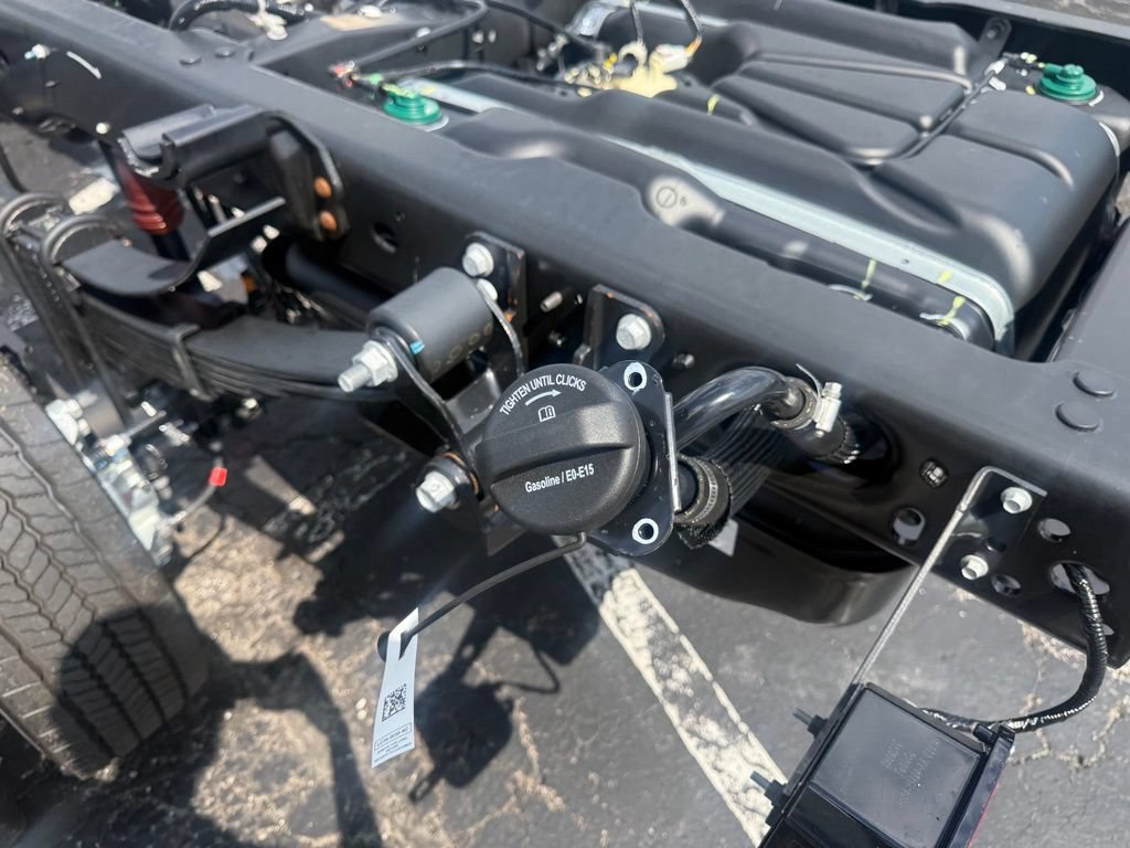 New 2026 Ford F550 2WD Regular Cab Super Duty image 37