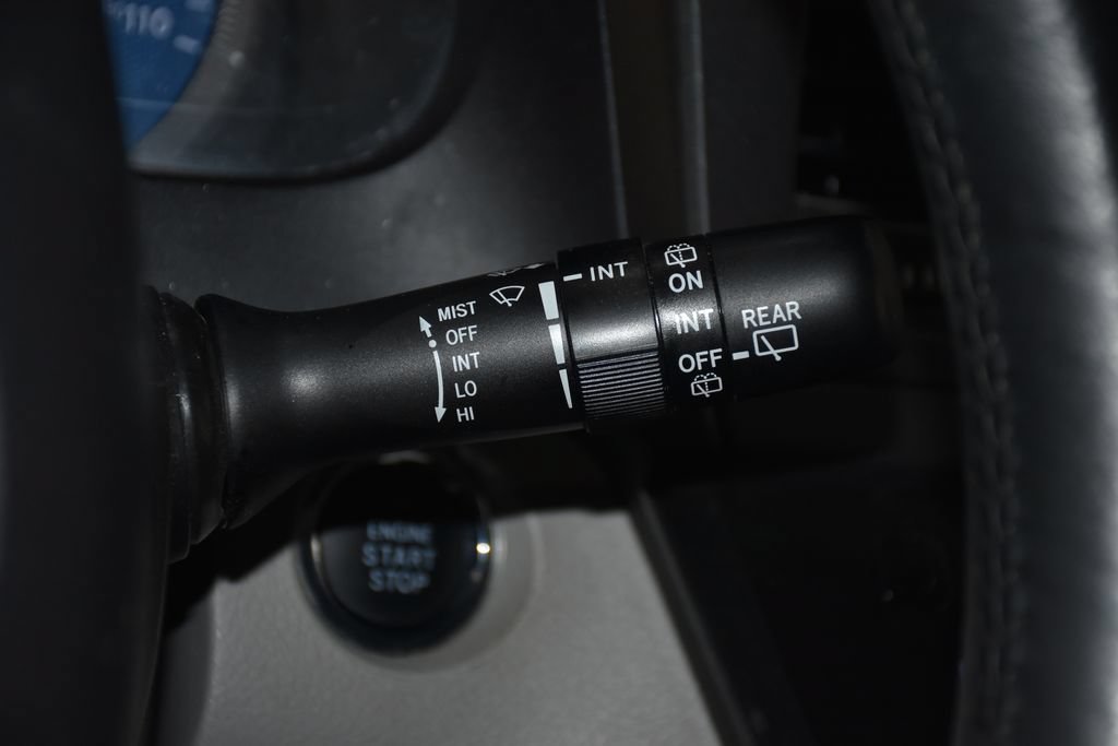 Used 2015 Toyota Sienna XLE Premium FWD image 13