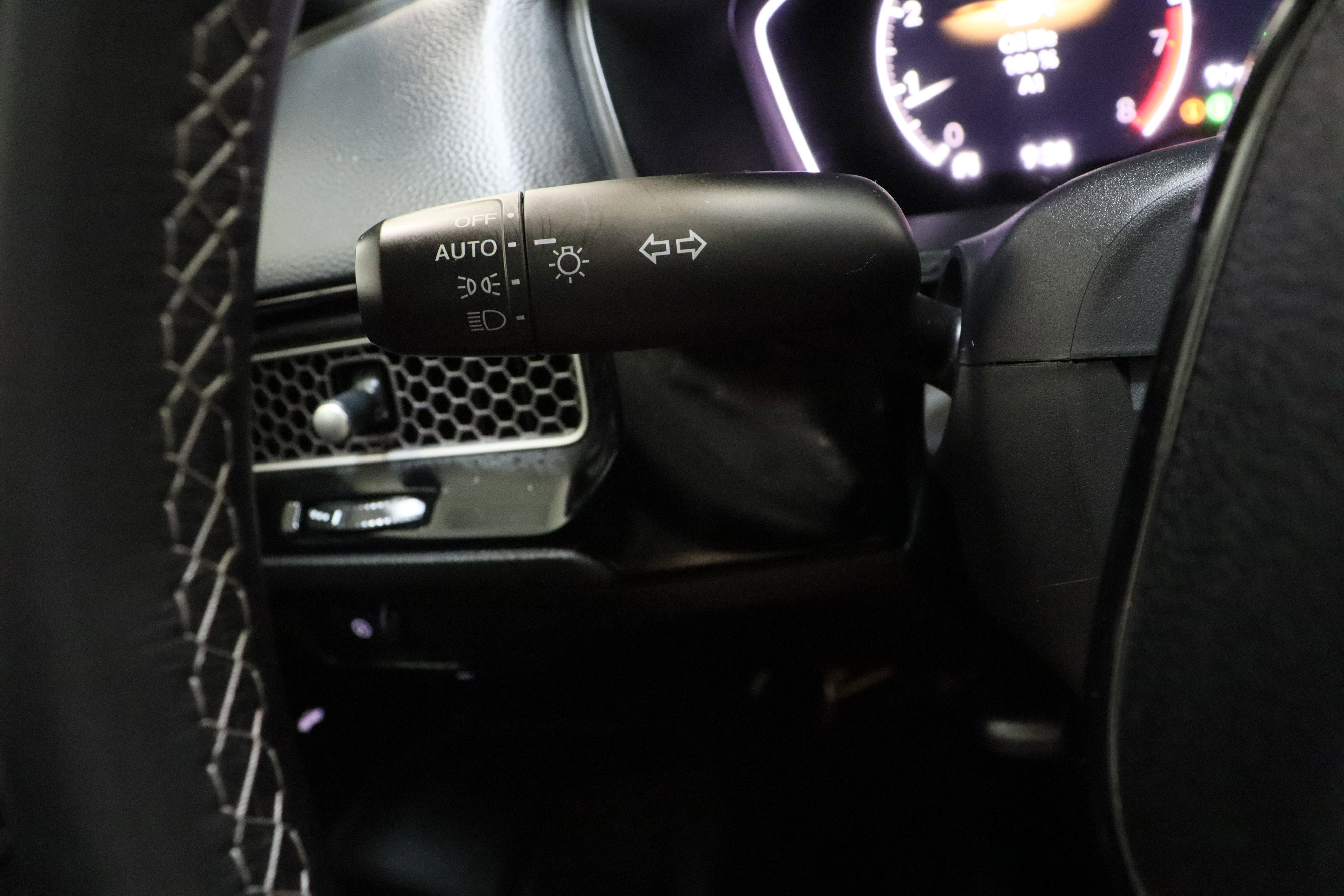 Used 2025 Honda Civic Sport image 24