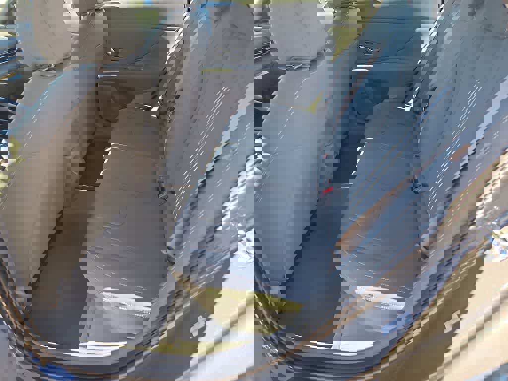 New 2026 Hyundai Elantra Sport FWD image 19