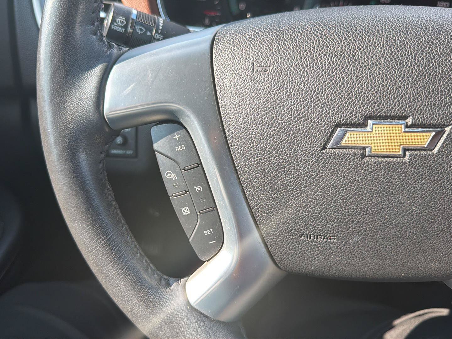 Used 2017 Chevrolet Traverse Premier FWD image 12