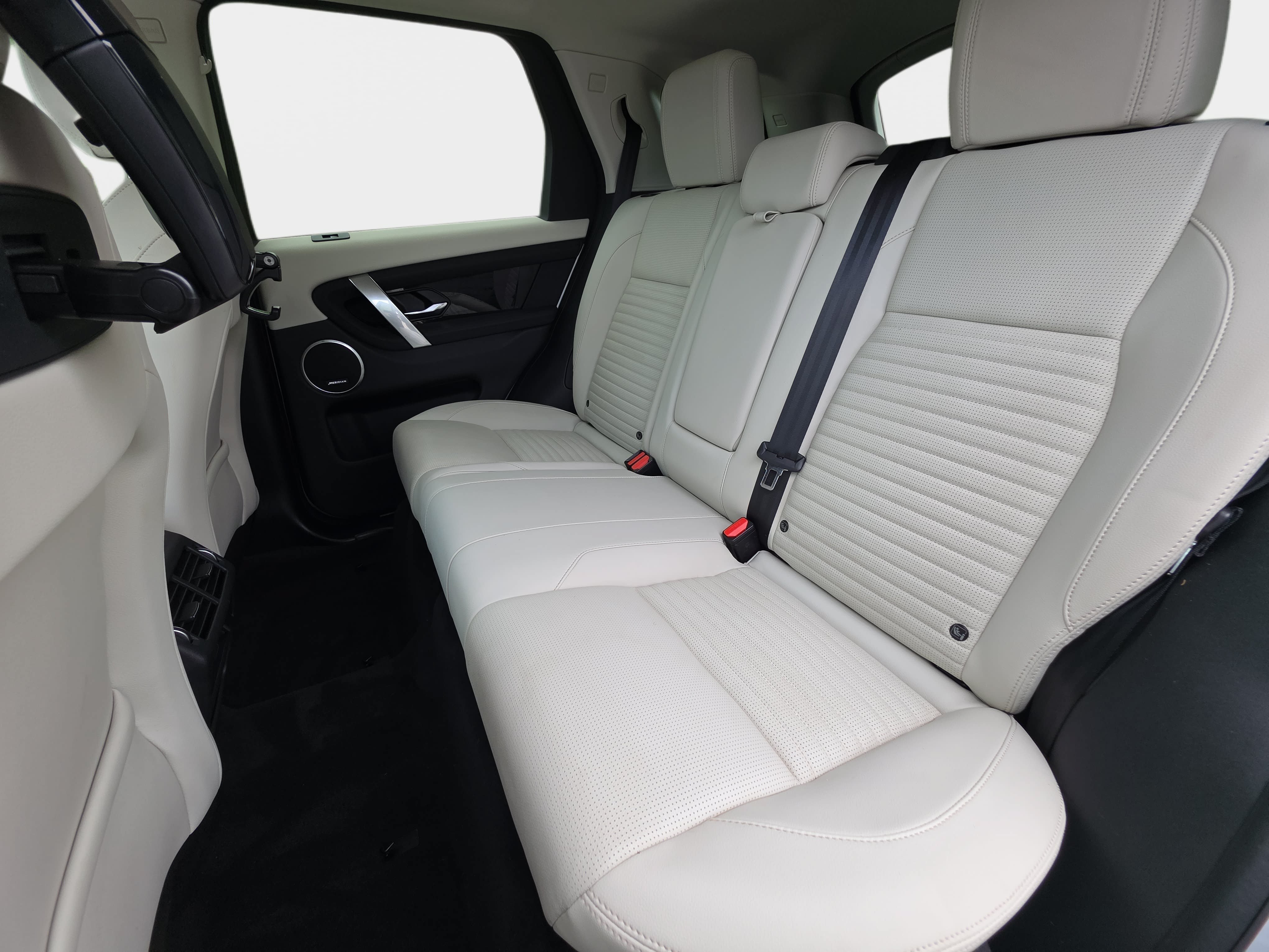 Used 2025 Land Rover Discovery Sport S AWD/4WD image 14