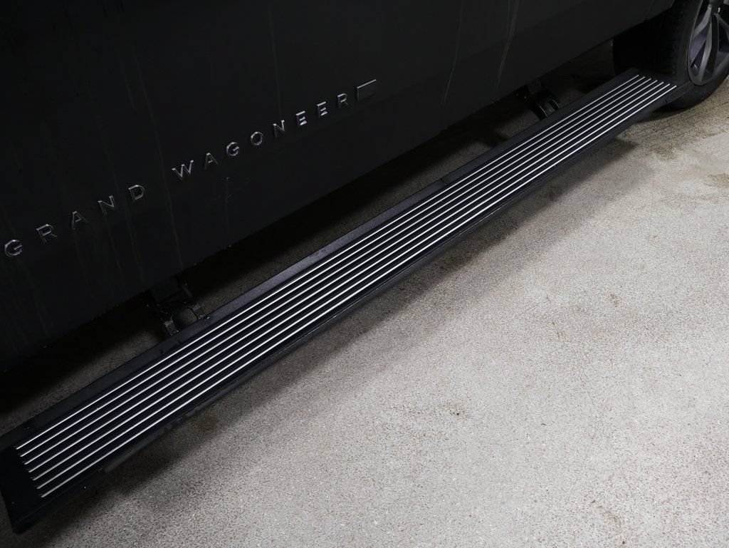 New 2025 Jeep Grand Wagoneer L Series II Obsidian w/ Quick Order Packagew 28T AWD/4WD image 14