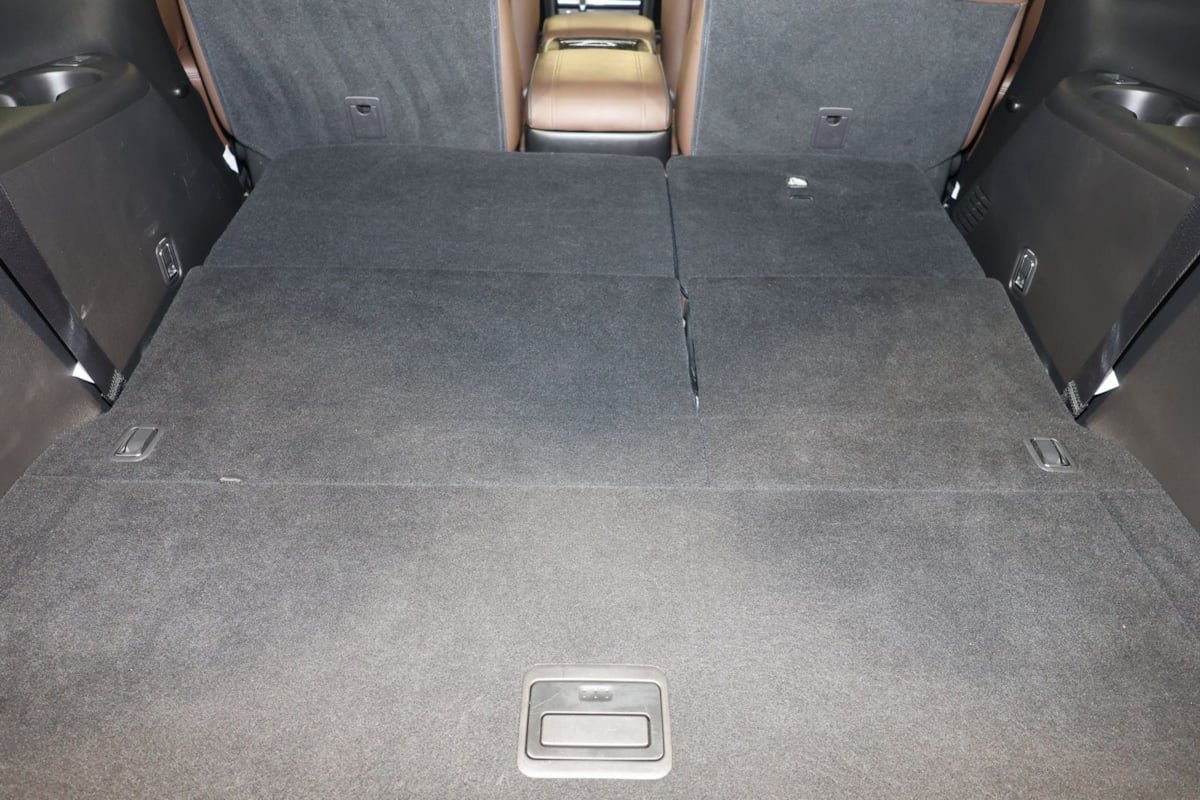 Used 2023 Nissan Armada Platinum AWD/4WD image 19