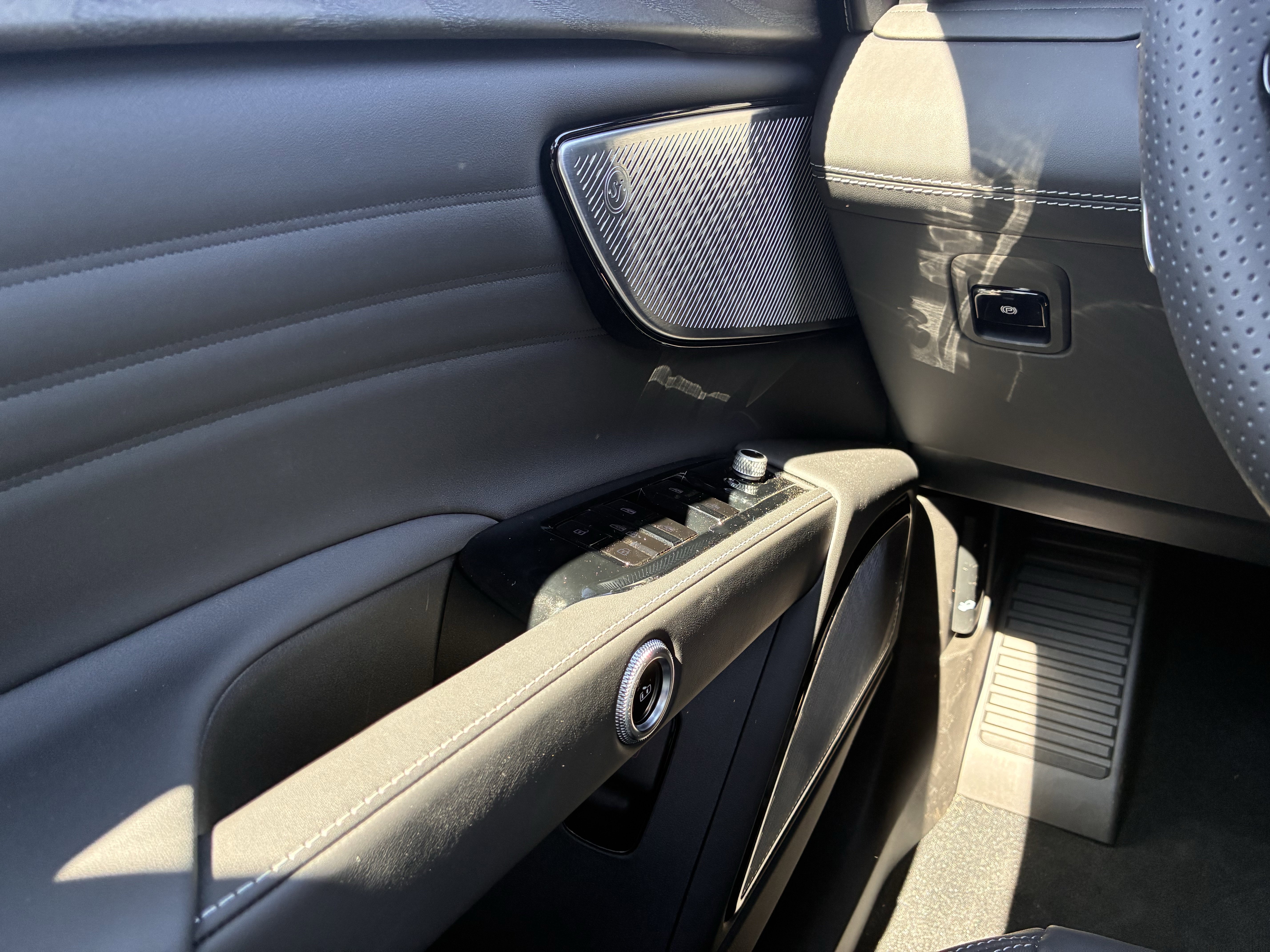 New 2025 Maserati Grecale GT image 17