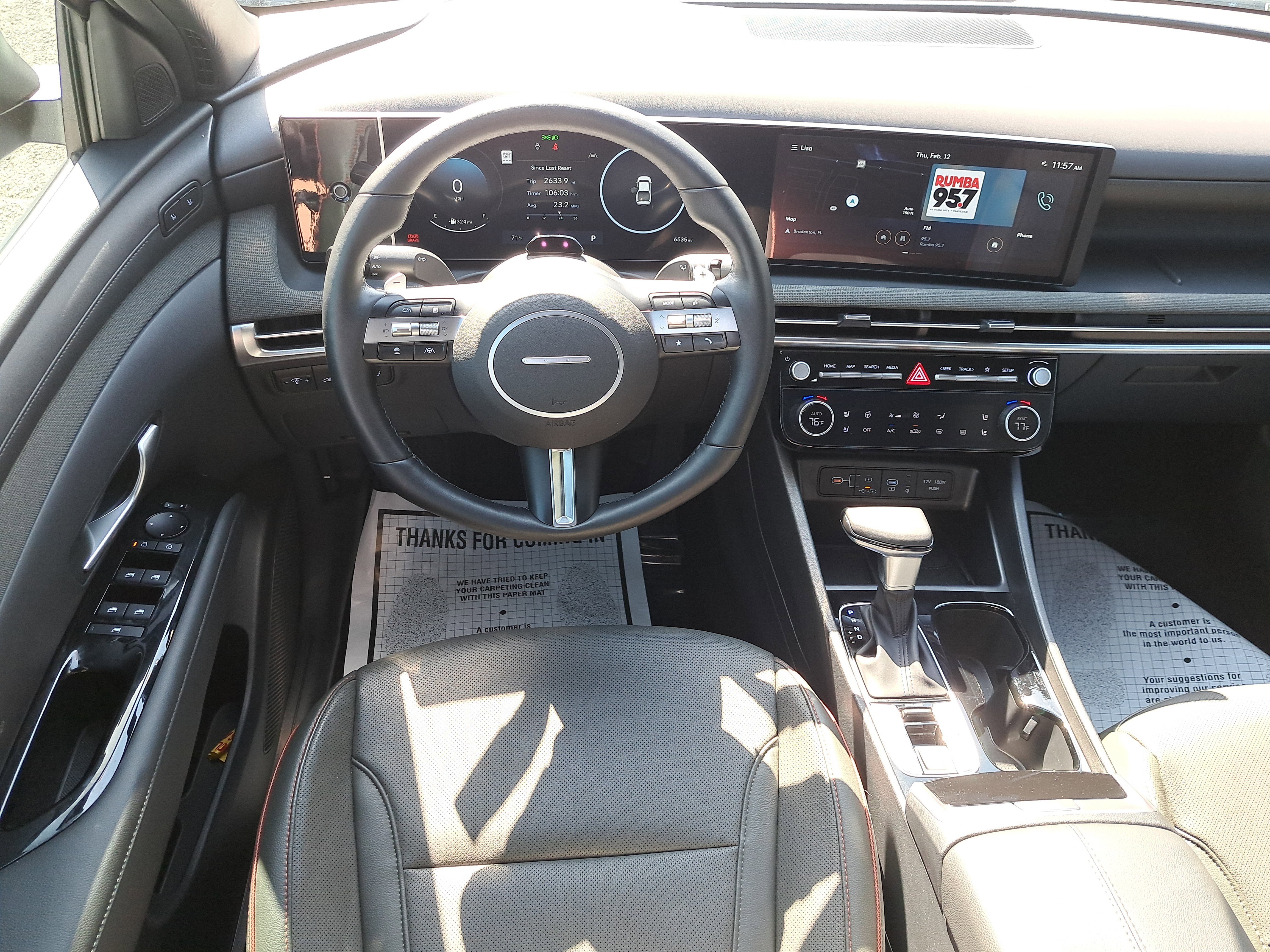 Certified 2025 Hyundai Santa Cruz Limited image 11