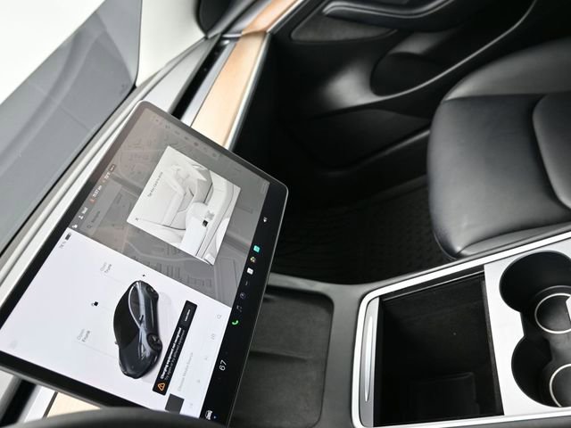 Used 2023 Tesla Model 3 Standard Range RWD image 19