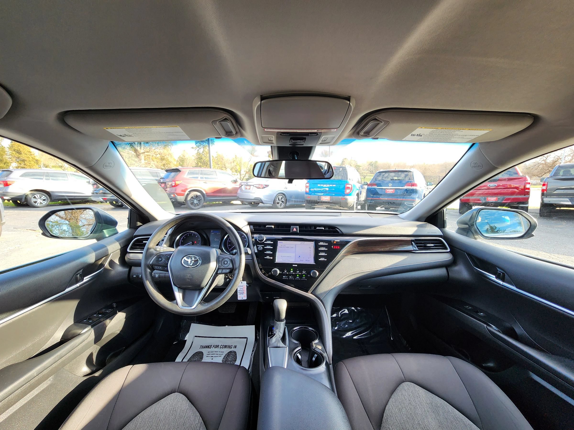 Used 2020 Toyota Camry LE FWD image 9