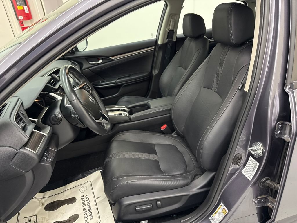 Used 2020 Honda Civic Touring image 13