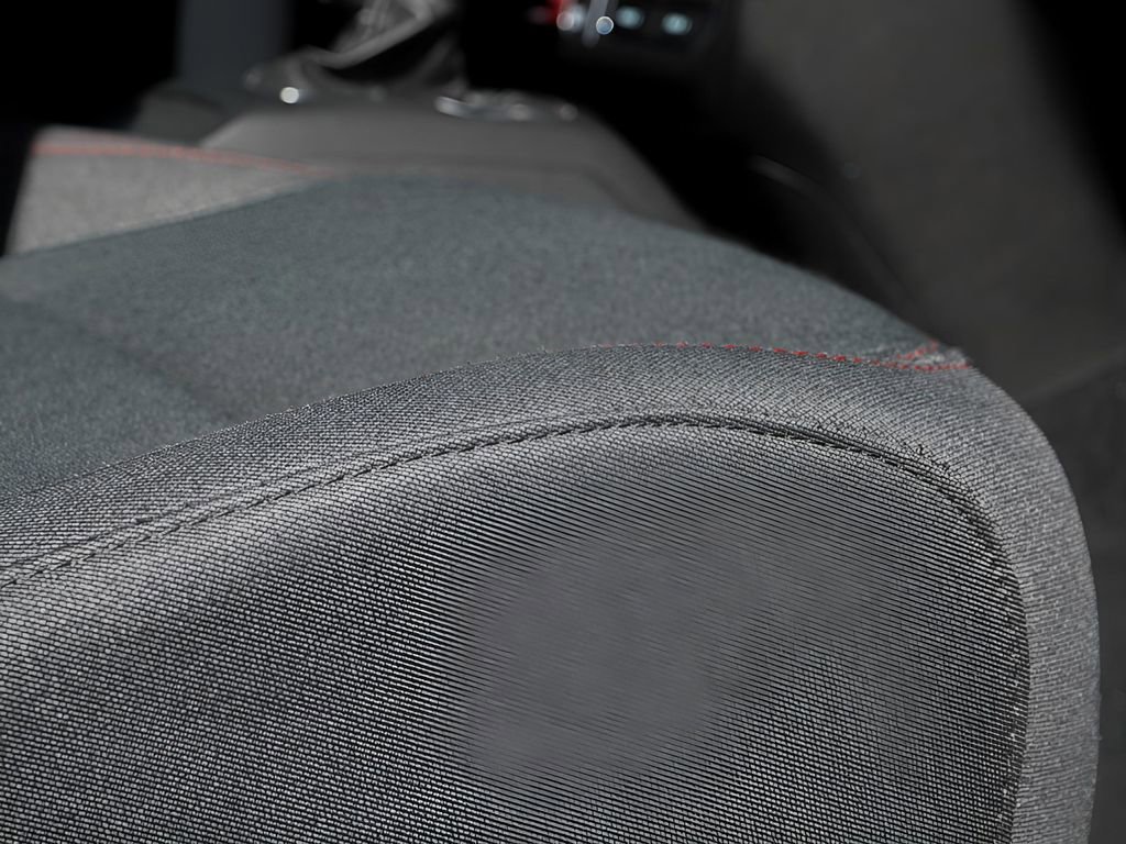 Used 2025 Jeep Wrangler Unlimited Rubicon image 12