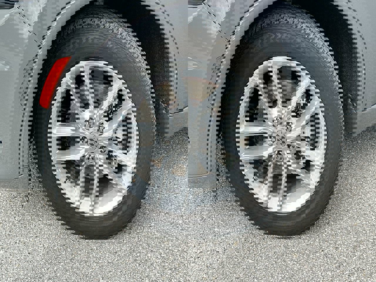 Used 2024 Dodge Durango GT image 33