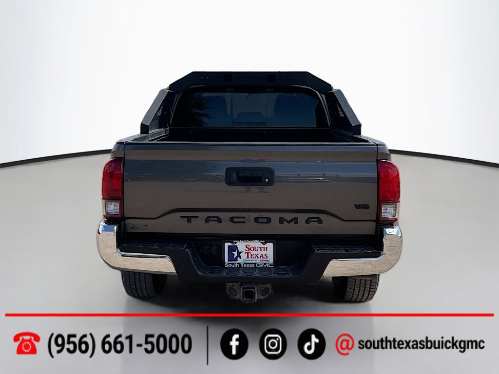 Used 2021 Toyota Tacoma SR5 RWD image 7