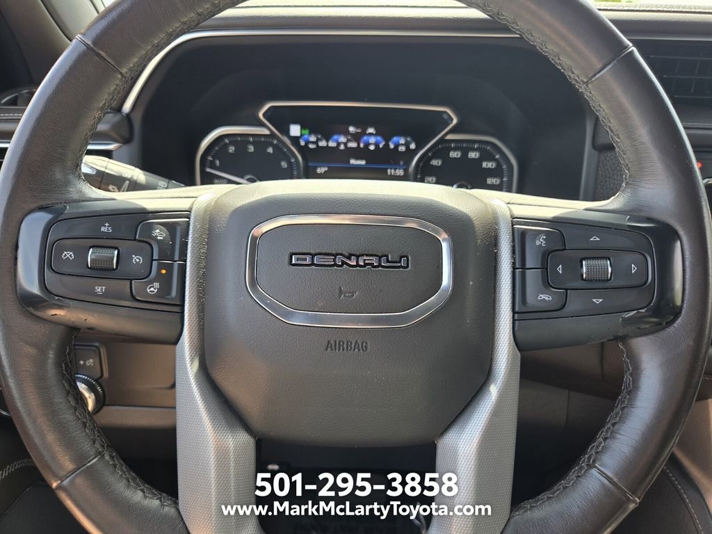 Used 2021 GMC Yukon XL Denali w/ Denali Premium Package RWD image 26