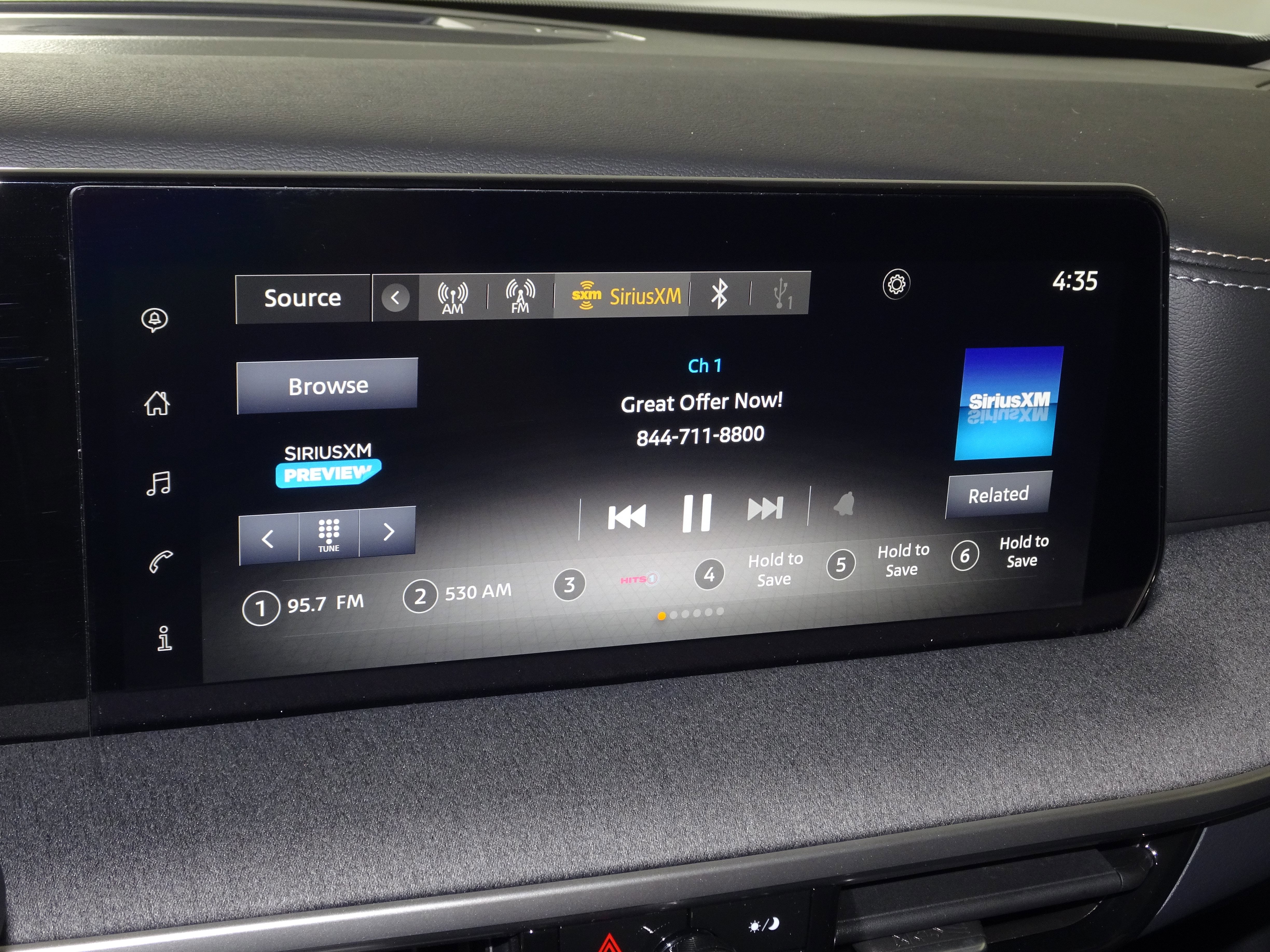 New 2025 Nissan Kicks SV w/ SV Premium Package image 25