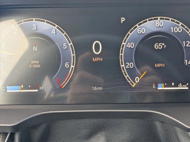 New 2025 Jeep Grand Cherokee Limited w/ Luxury Tech Group II image 11